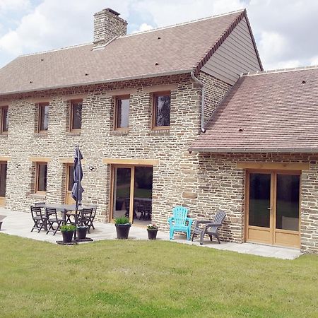 Gite De Landemeure, 10 Couchages, Acces Pmr Saint-Germain-du-Crioult المظهر الخارجي الصورة