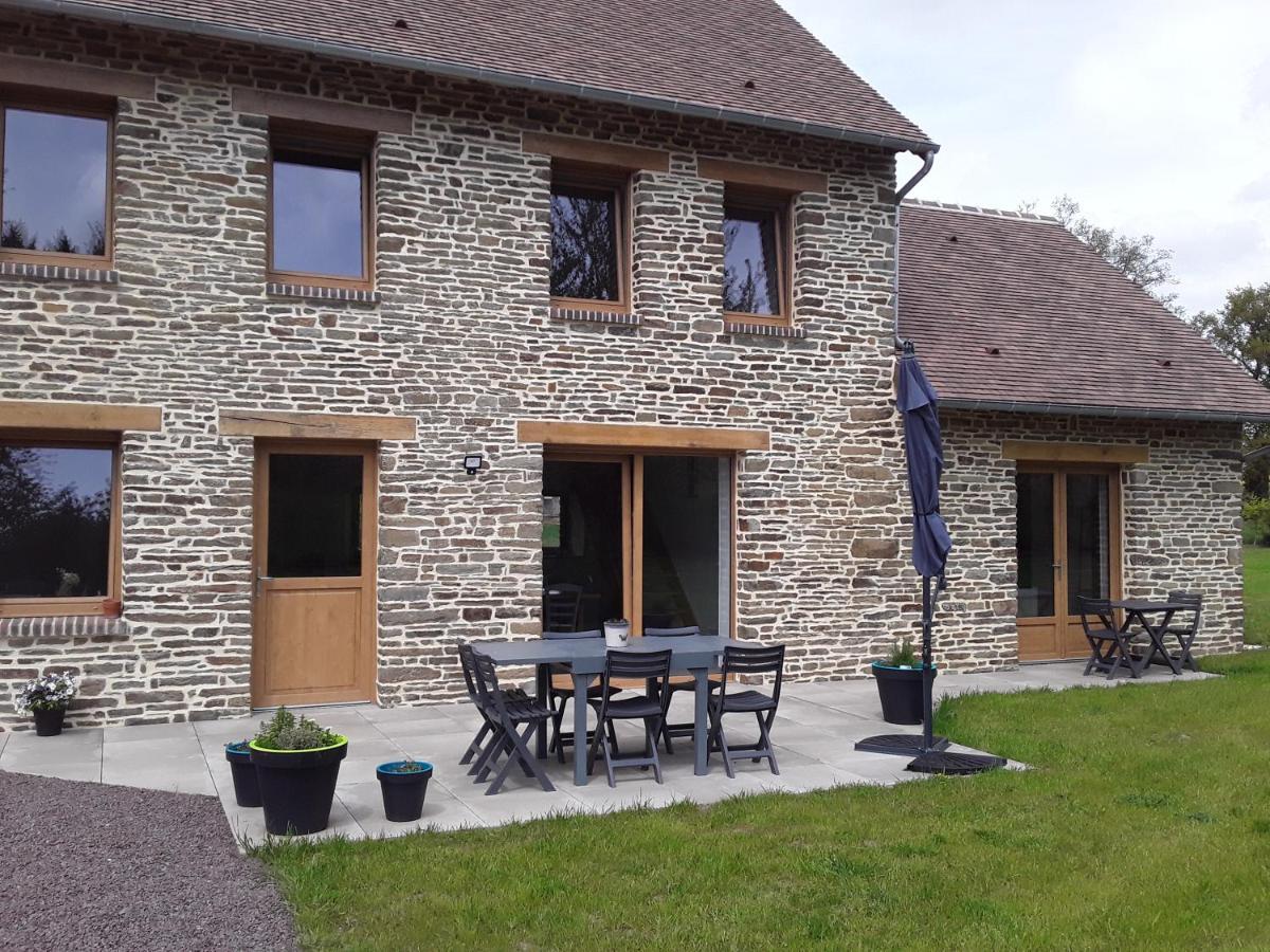 Gite De Landemeure, 10 Couchages, Acces Pmr Saint-Germain-du-Crioult المظهر الخارجي الصورة