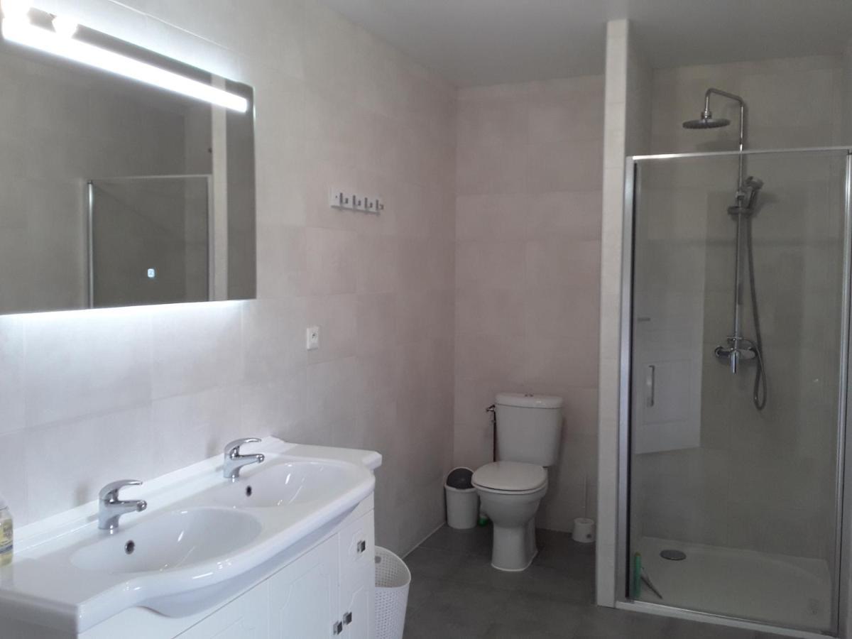 Gite De Landemeure, 10 Couchages, Acces Pmr Saint-Germain-du-Crioult المظهر الخارجي الصورة