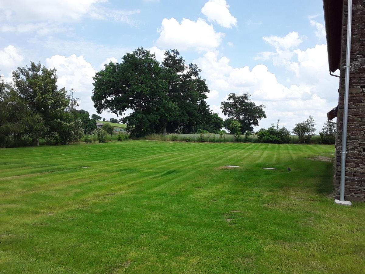 Gite De Landemeure, 10 Couchages, Acces Pmr Saint-Germain-du-Crioult المظهر الخارجي الصورة